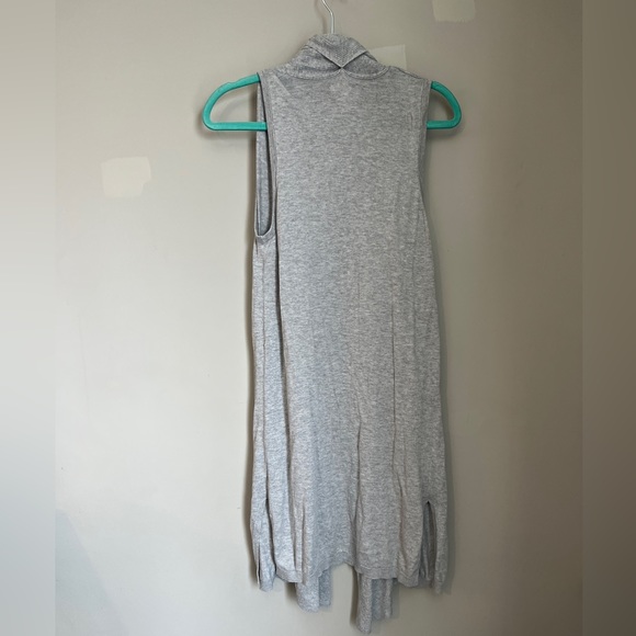 Lucky Brand long sleeveless cardigan - Picture 3 of 4